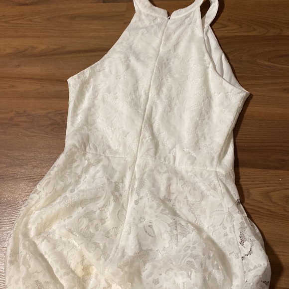 Dressystar Hi-Low Floral Lace Dress. Size Medium - Picture 11 of 12